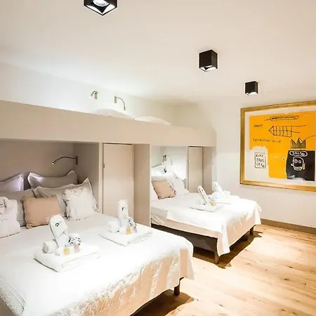 6br Chalet Residential Of Planards- If You Want To Book, Please Contact On Wh-ats-app - 0034-635-518-057 !!!! Villa